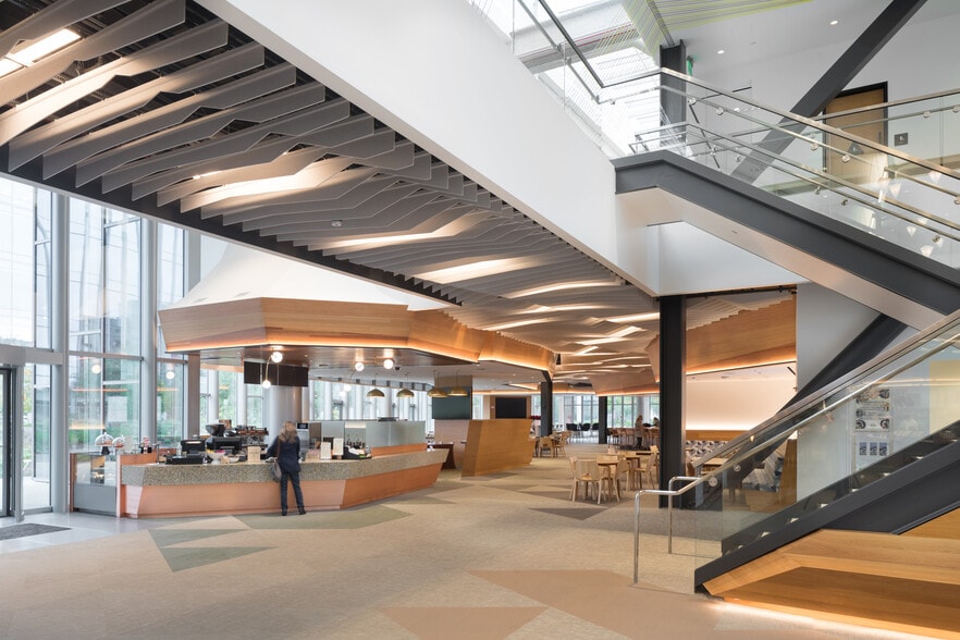 More Photos Of 700 Gateway Blvd, South San Francisco Unknown For Lease