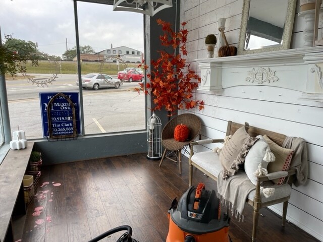 More Photos Of 116 W Bankhead Hwy, Villa Rica Storefront Retail Office For Sale