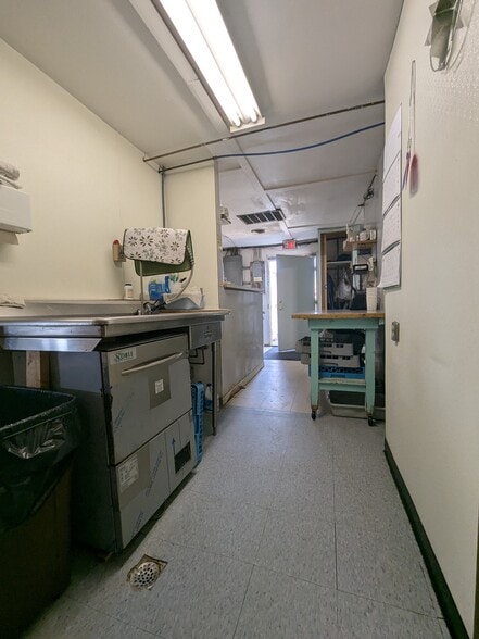 More Photos Of 745 1st E St, Malta Restaurant For Sale