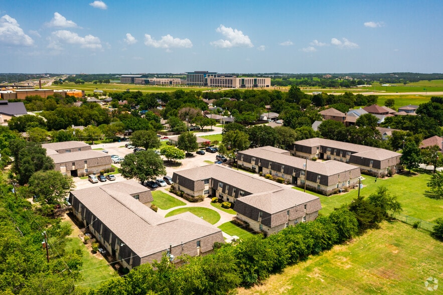 More Photos Of 255 Turner St, Roanoke Apartments For Sale