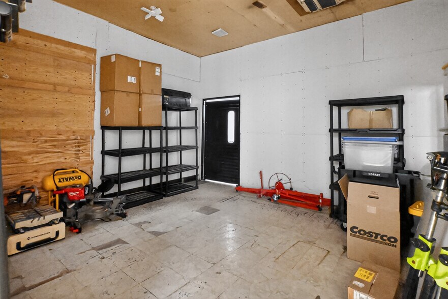 More Photos Of 118 S Broadway St, Yreka Restaurant For Sale