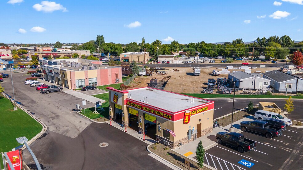 More Photos Of 5209 Cleveland Blvd, Caldwell Auto Repair For Sale