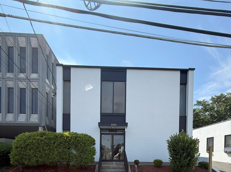 Primary Photo Of 2222 Morris Ave, Union Township Medical For Lease