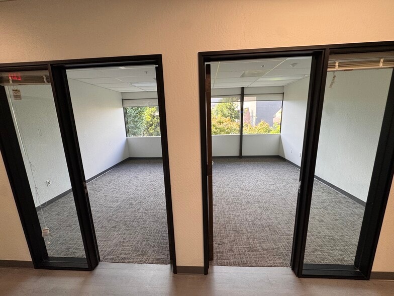 More Photos Of 3220 Blume Dr, Richmond Office For Sale