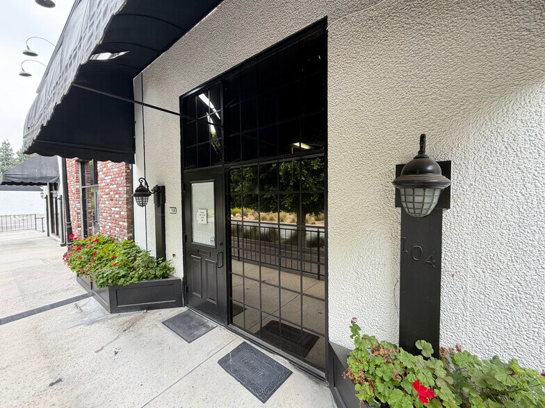 Primary Photo Of 19350 Business Center Dr, Northridge Storefront Retail Office For Lease
