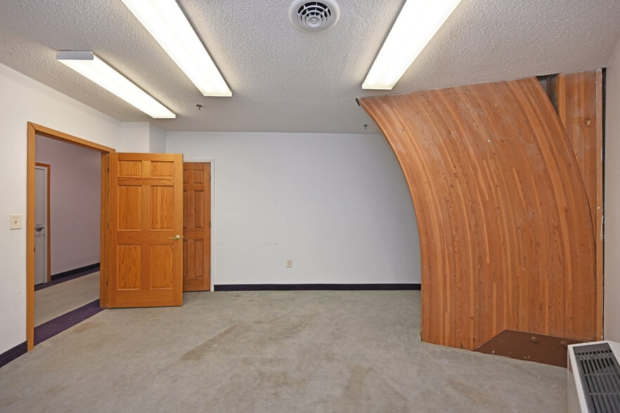 More Photos Of 5990 Michael Rd, Middletown Religious Facility For Sale
