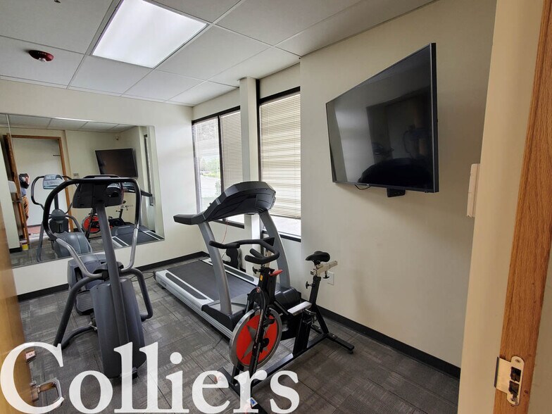 More Photos Of 2710 Sunrise Rim Rd, Boise Office For Lease