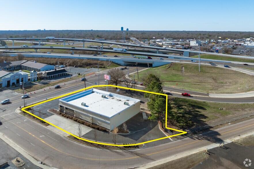 More Photos Of 5240 Summer Ave, Memphis Restaurant For Lease