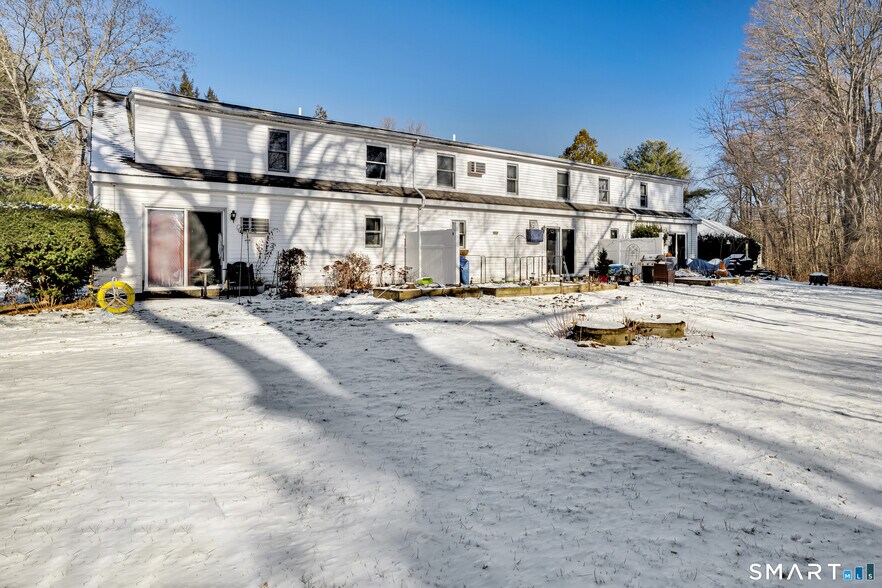 More Photos Of 5 Brookside Ln, Woodstock Apartments For Sale