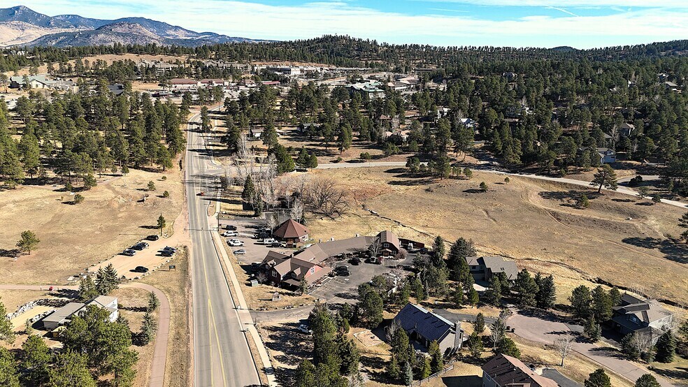 More Photos Of 1552 Bergen Pky, Evergreen General Retail For Sale