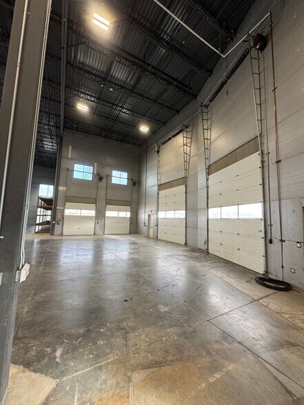More Photos Of 4655 W California Ave, Salt Lake City Manufacturing For Lease