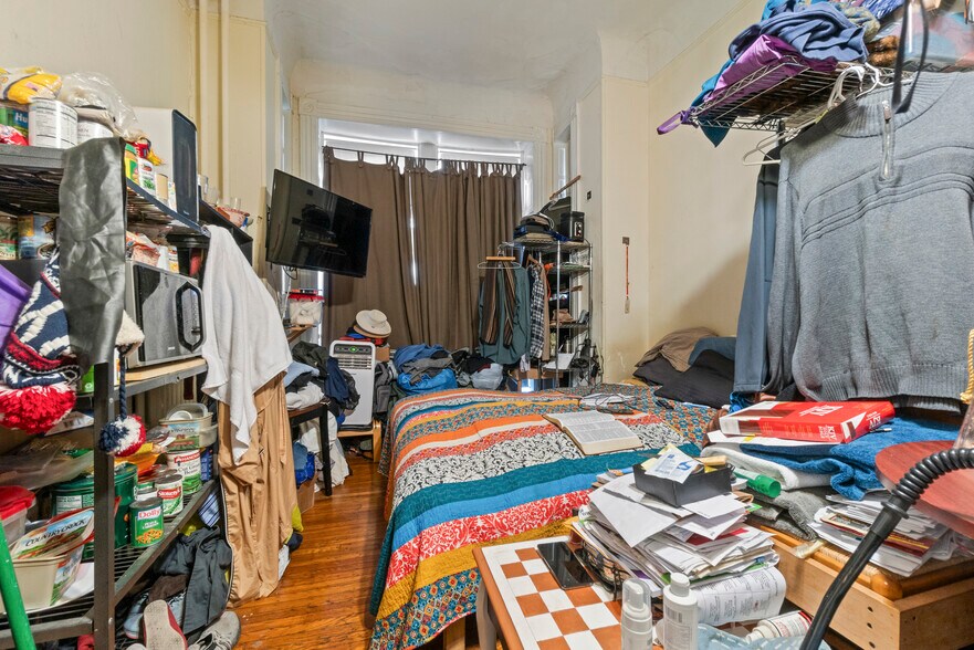 More Photos Of , Baltimore Multifamily For Sale