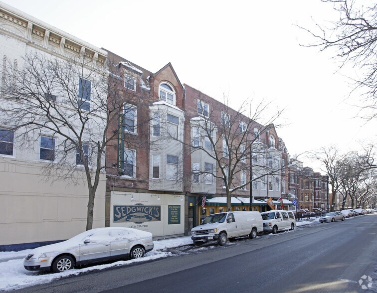 More Photos Of 1935 N Sedgwick St, Chicago Apartments For Lease