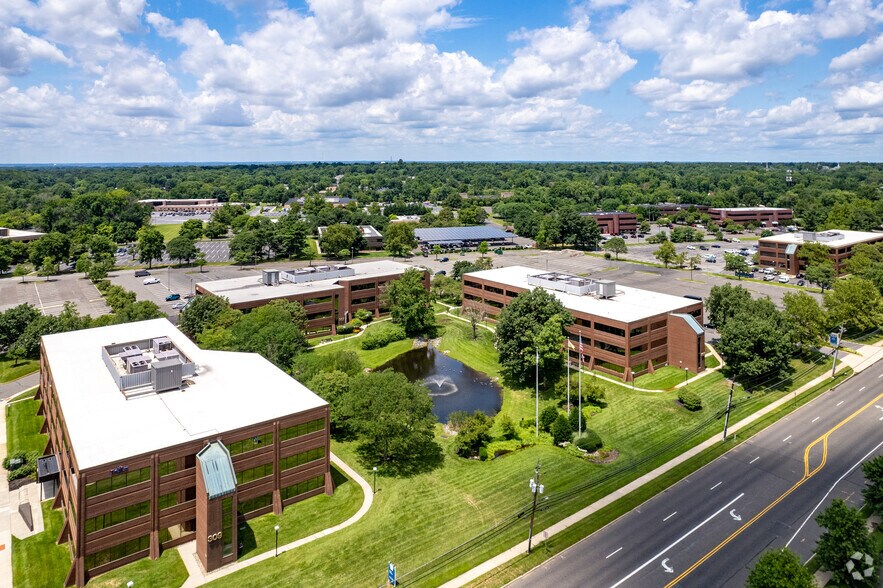 More Photos Of 305 Fellowship Rd, Mount Laurel Office For Lease