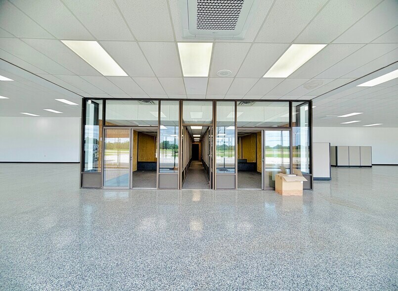 More Photos Of 3601 N Van Buren Byp, Enid Freestanding For Lease