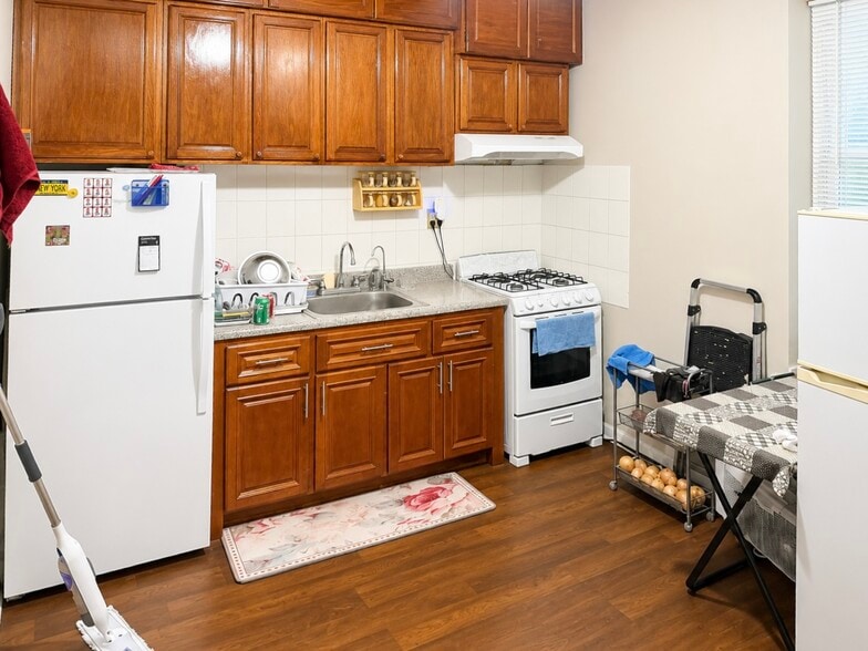 More Photos Of 203 Avenue U, Brooklyn Storefront Retail Residential For Sale