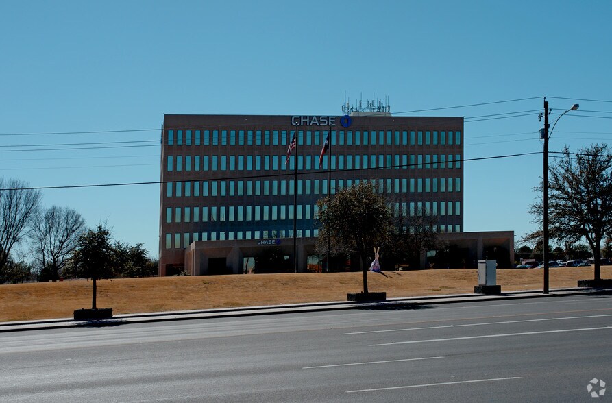 More Photos Of 3800 E 42nd St, Odessa Medical For Lease