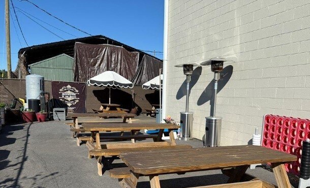 More Photos Of 312 Smith Ave, Thomasville Restaurant For Sale