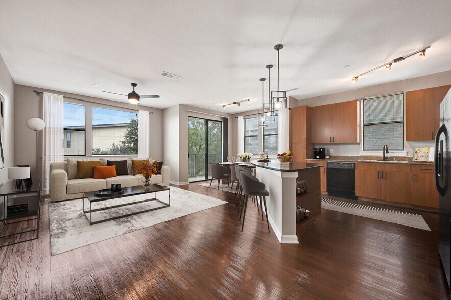 More Photos Of 251 Town Center Ln, Keller Apartments For Lease