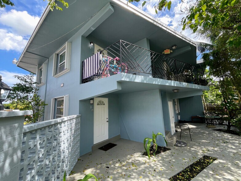 More Photos Of 3760 SW 1st St, Fort Lauderdale Apartments For Sale