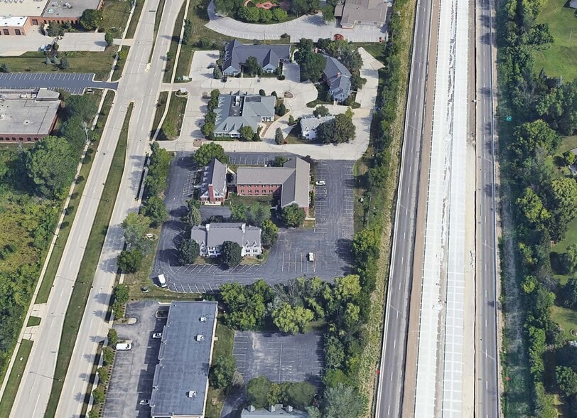 More Photos Of 10144 N Port Washington Rd, Mequon Office For Lease