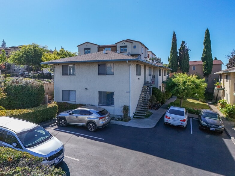 More Photos Of 16294-16298 Foothill Blvd, San Leandro Apartments For Sale