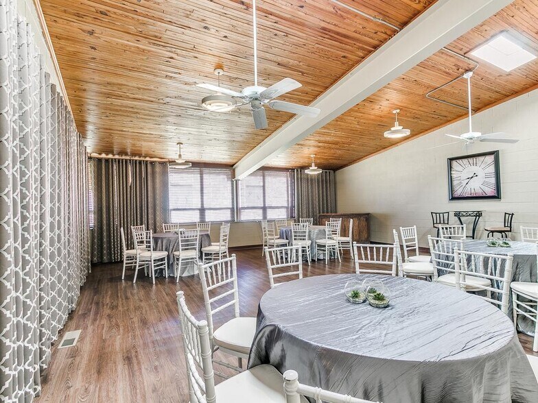 More Photos Of 2254 W Meyers Cir, Choctaw Lodge Meeting Hall For Sale