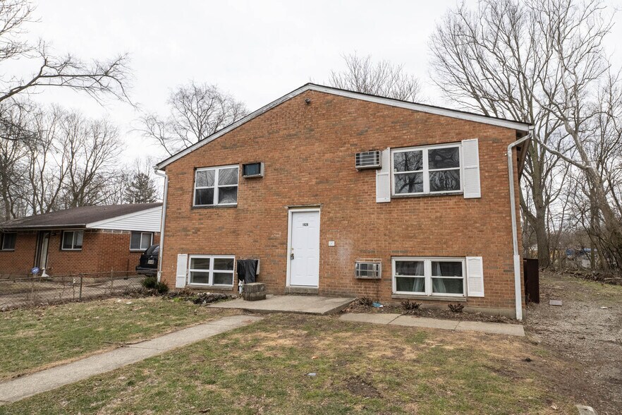 Primary Photo Of 1626 Linnbrook Dr, Dayton Apartments For Sale