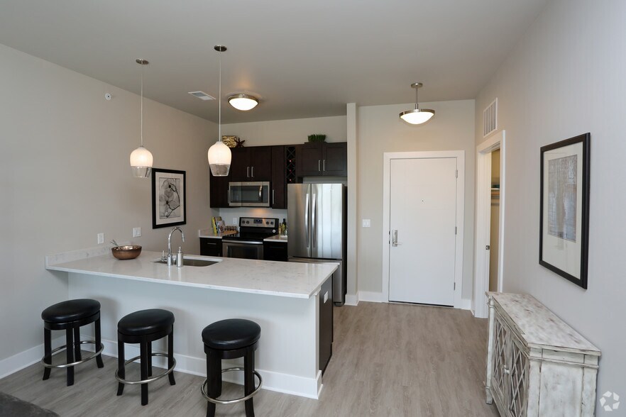 More Photos Of 4175 N Oakland Ave, Shorewood Multifamily For Sale