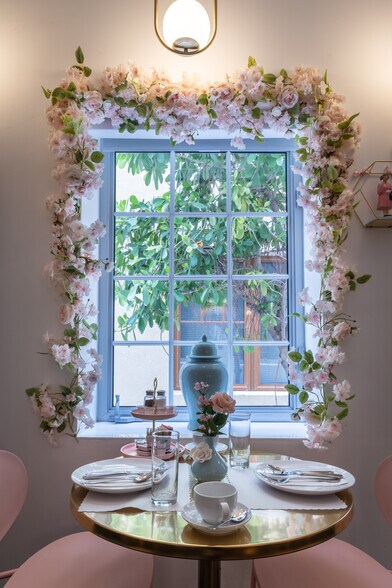 More Photos Of 205 Collins Ave, Miami Beach Hotel For Sale