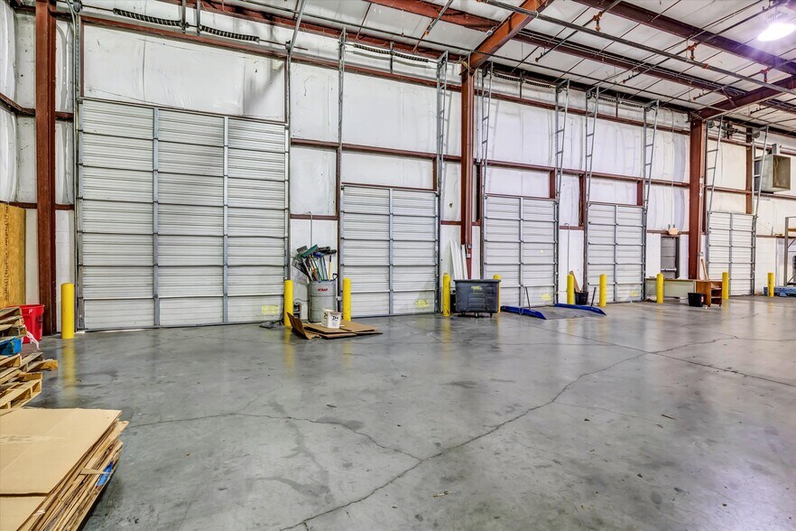 More Photos Of 124 Tellico Port Rd, Vonore Warehouse For Sale