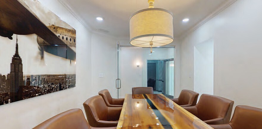 More Photos Of 49 Lenox Pointe NE, Atlanta Office Residential For Lease