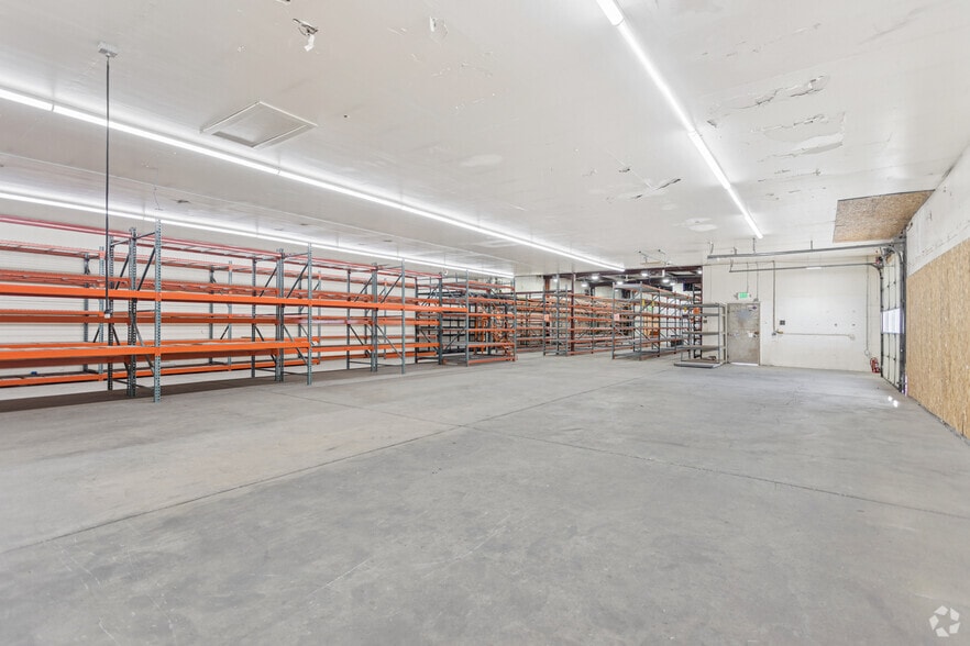 More Photos Of 477 N 100 W, Cedar City Warehouse For Lease