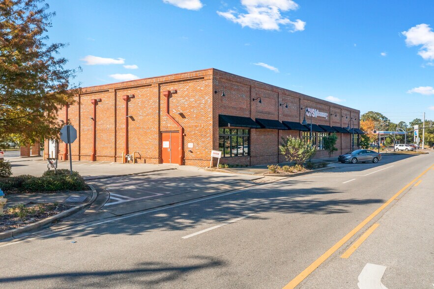 More Photos Of 4453 Old Shell Rd, Mobile Drugstore For Sale