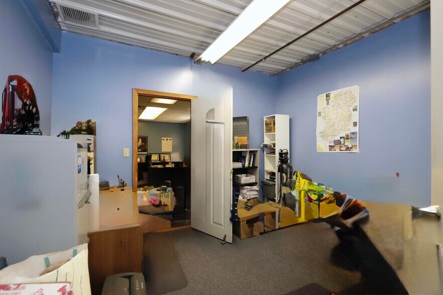 More Photos Of 51 Chancery St, New Bedford Warehouse For Sale