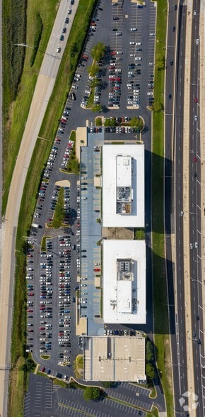 More Photos Of 333 E Butterfield Rd, Lombard Office For Lease