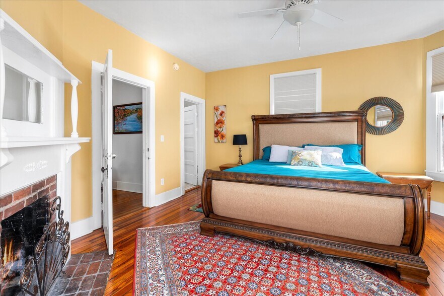 More Photos Of , Gainesville Hospitality For Sale