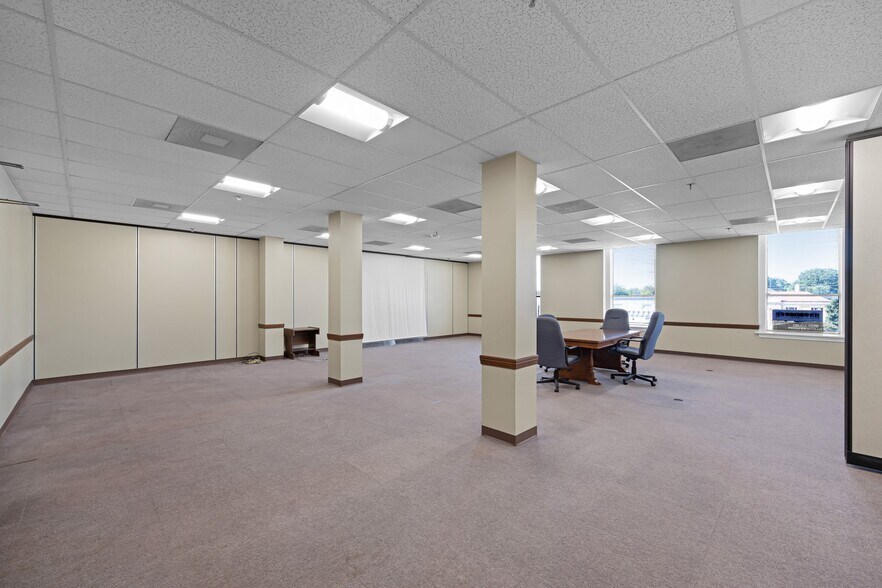 More Photos Of 116 N Church St, Jackson Office For Lease