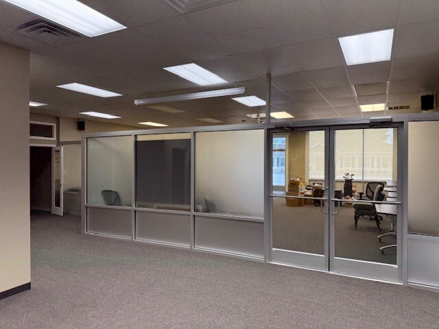 More Photos Of 112 W Lauderdale St, Tullahoma Office For Lease