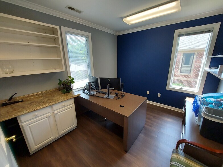 More Photos Of 511 Keisler Dr, Cary Office For Lease
