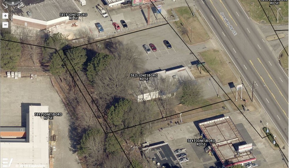 More Photos Of 3825 Jonesboro Rd, Atlanta Freestanding For Sale