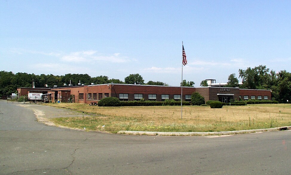 Primary Photo Of 222 McDermott Rd, North Haven Manufacturing For Sale
