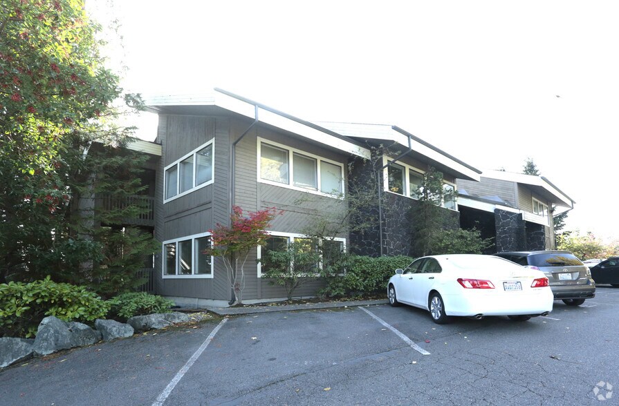 More Photos Of 13620 NE 20th St, Bellevue Unknown For Lease