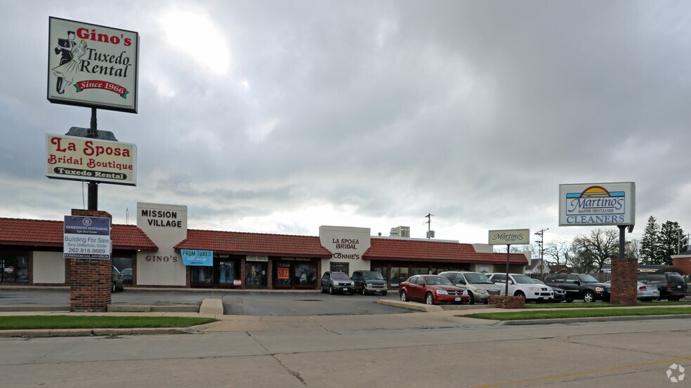 More Photos Of 7507 41st Ave, Kenosha General Retail For Lease