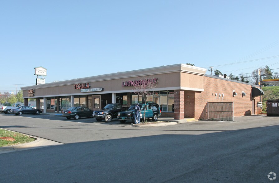 More Photos Of 2802-2894 Reynolda Rd, Winston-Salem Unknown For Lease