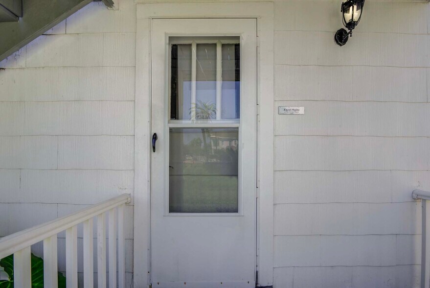 More Photos Of 1502 Market St, Galveston Hospitality For Sale