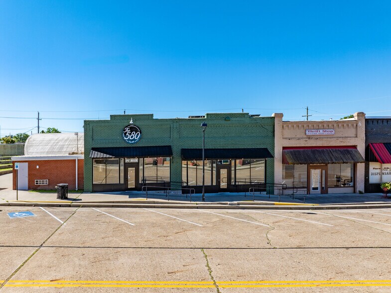 More Photos Of 14 W Main St, Idabel Restaurant For Sale