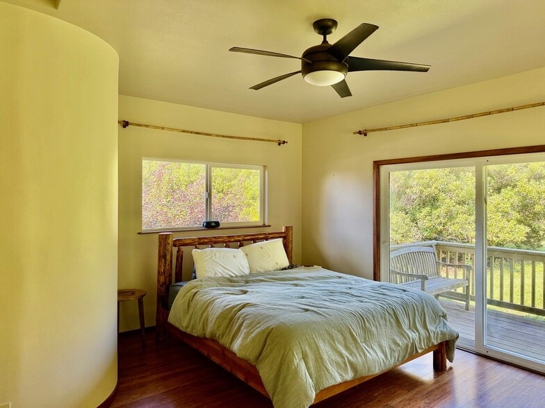 More Photos Of Mamalahoa Hwy, Pahala Land For Sale