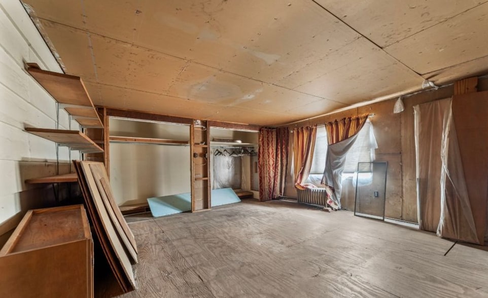 More Photos Of 93 CFJ Blvd, Johnson City Restaurant For Sale