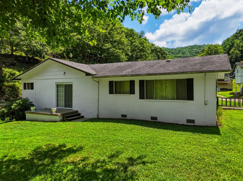 More Photos Of 345 Barberry Rd, Ranger Land For Sale